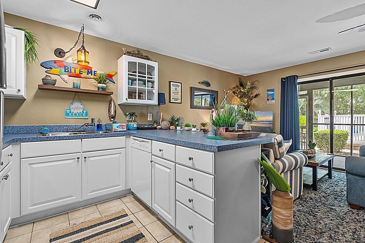 1851 Colony Dr. Photo 12