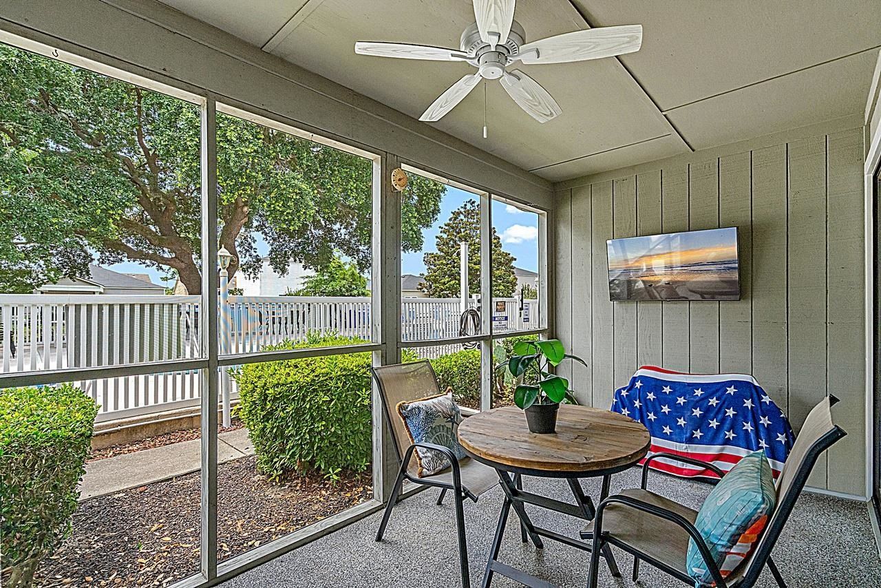 1851 Colony Dr. Photo 15
