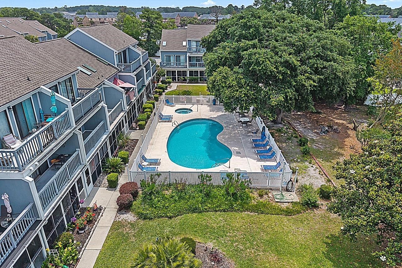 1851 Colony Dr. Photo 21