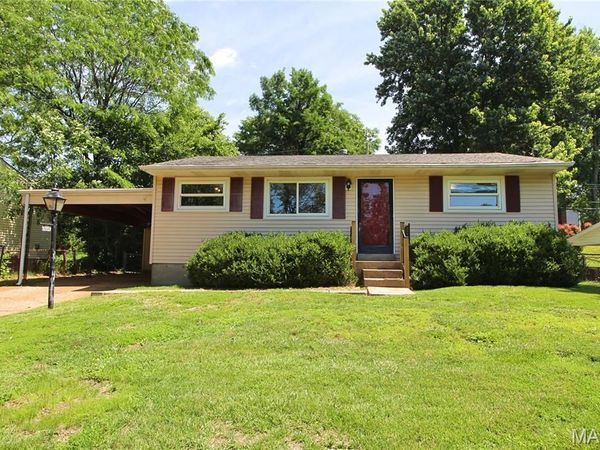 10359 Roscommon Drive , St Louis, MO 63123