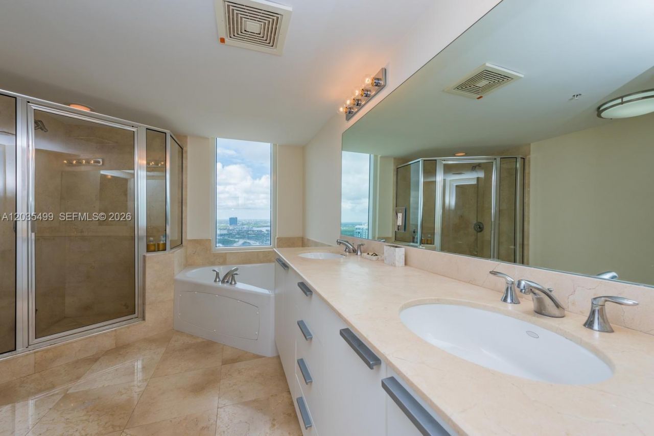 16699 Collins Ave , Unit 3508, Sunny Isles Beach, FL 33160 Photo