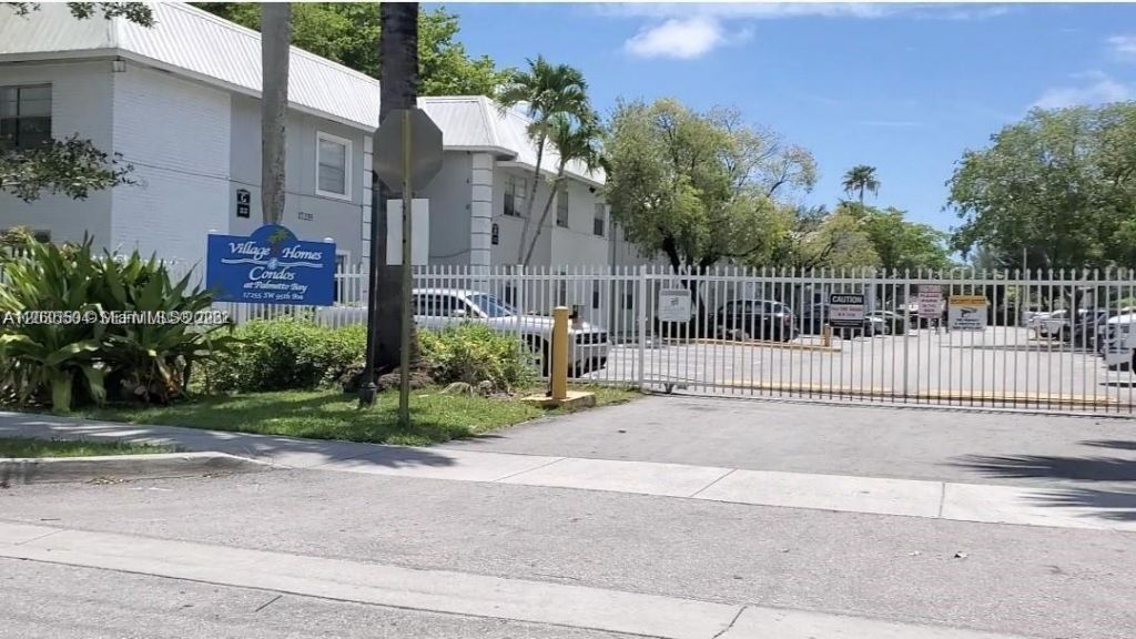 17255 SW 95th Ave , Unit 249, Palmetto Bay, FL 33157 Photo