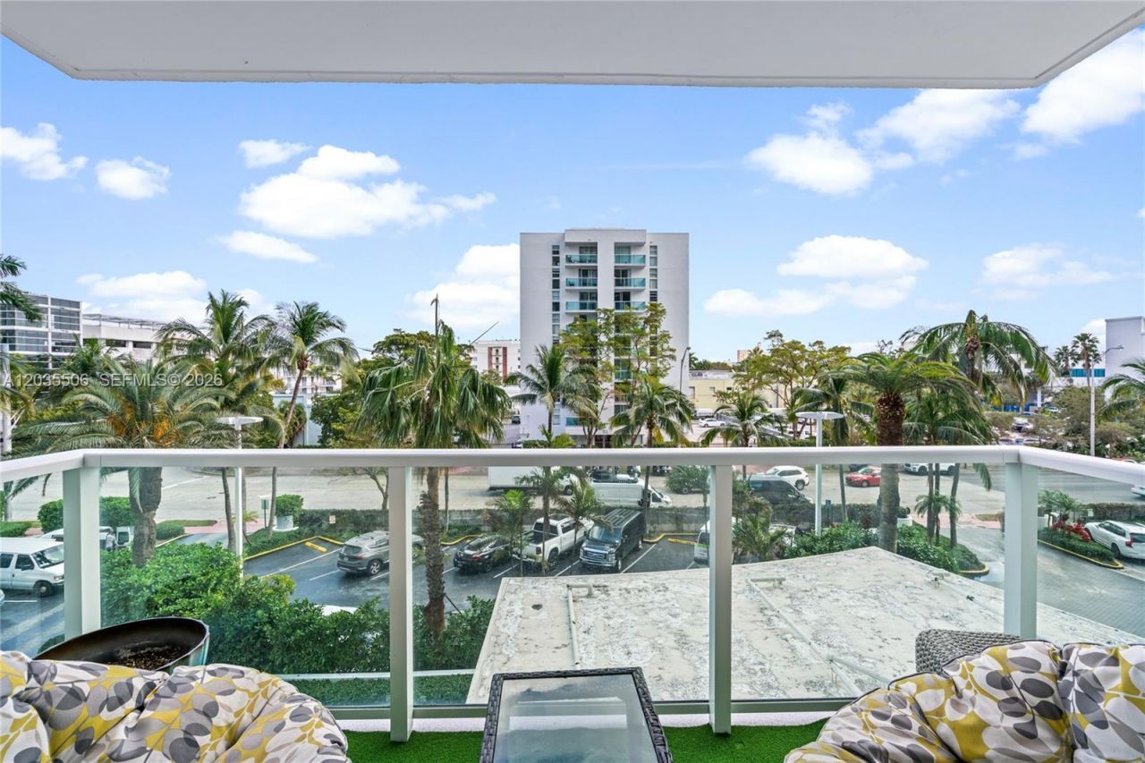1000 West Ave , Unit 308, Miami Beach, FL 33139 Photo