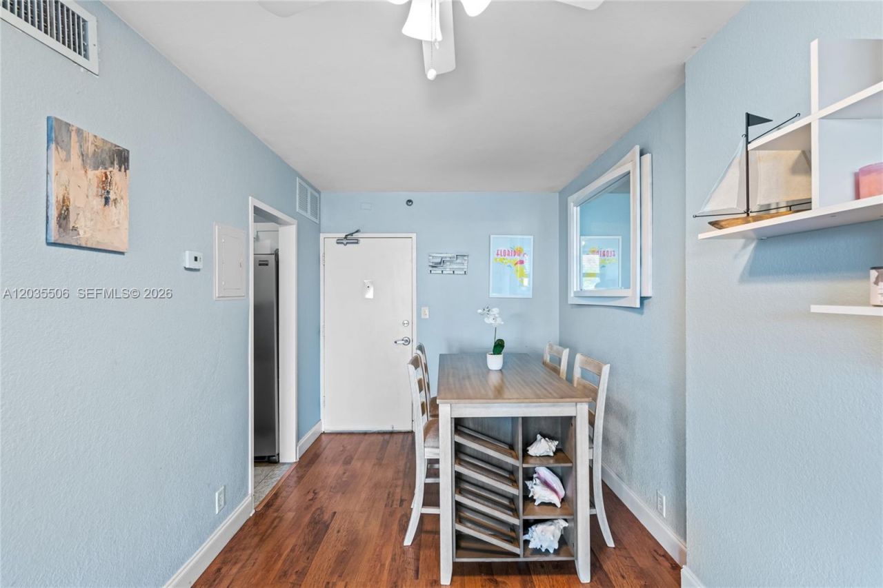 1000 West Ave , Unit 308, Miami Beach, FL 33139 Photo