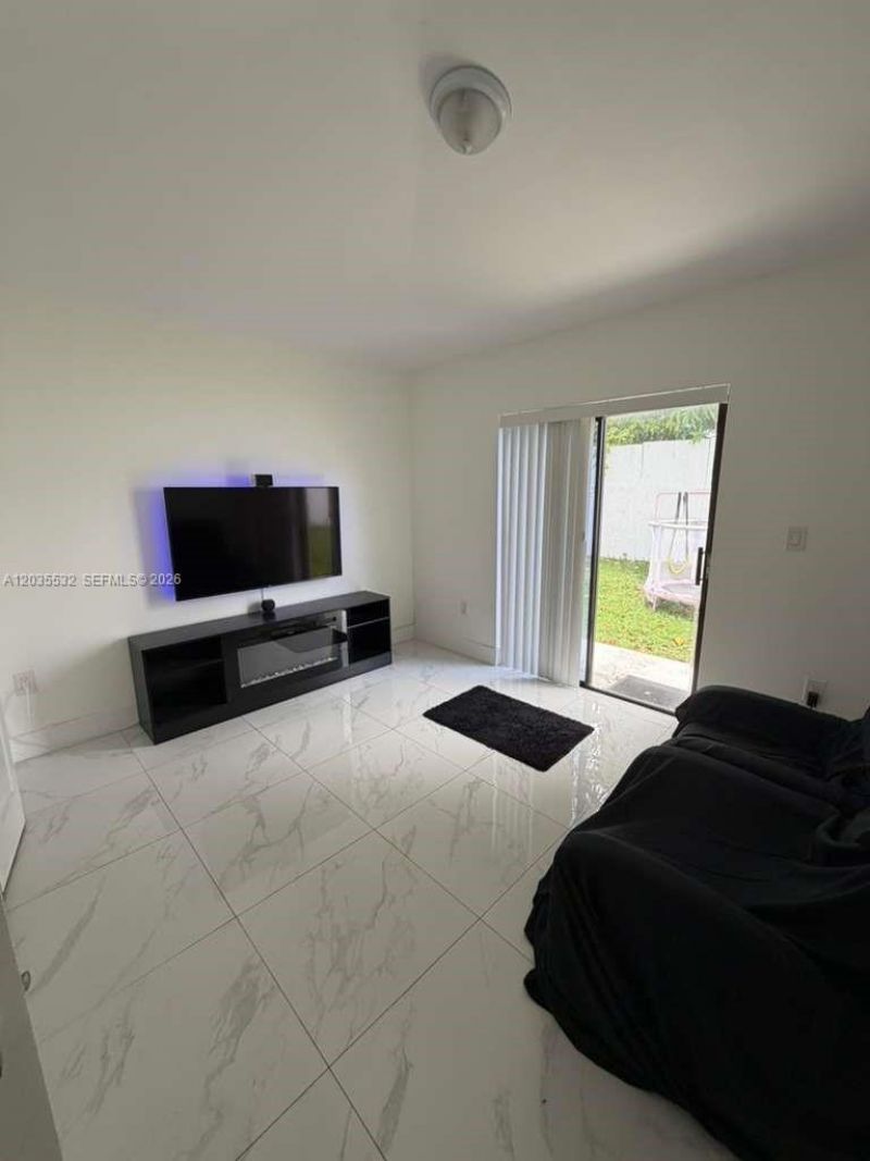 8246 SW 147th Ct , Miami, FL 33193 Photo