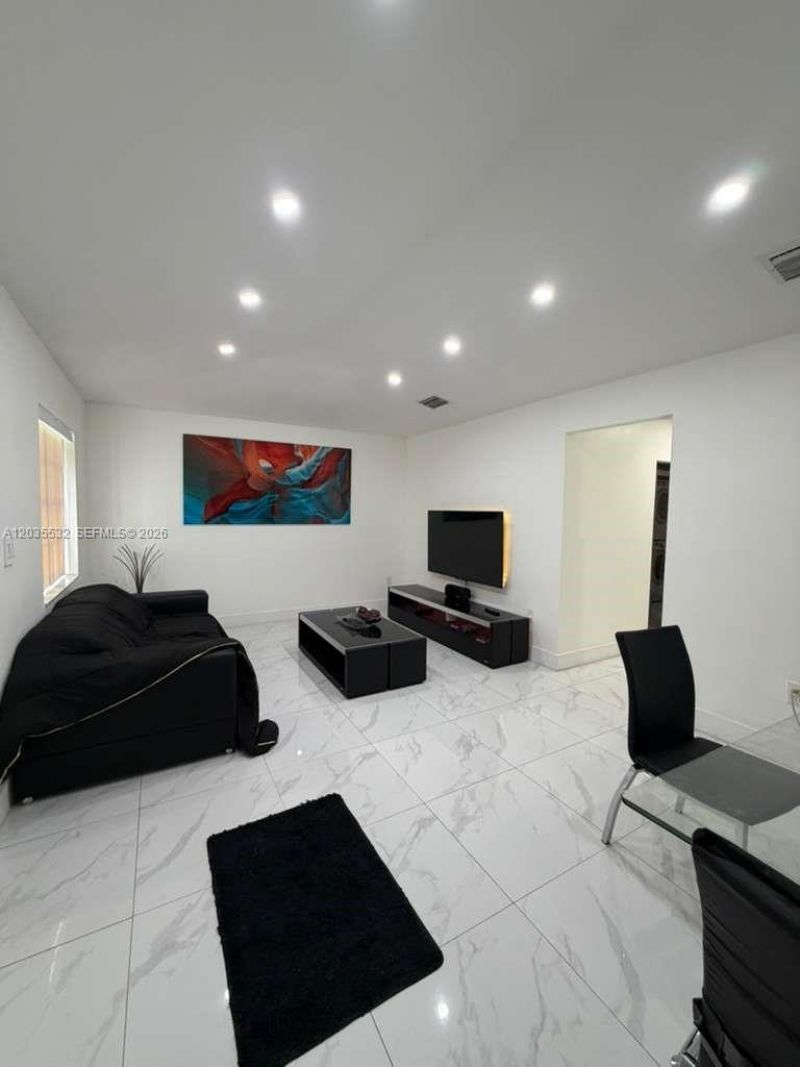 8246 SW 147th Ct , Miami, FL 33193 Photo