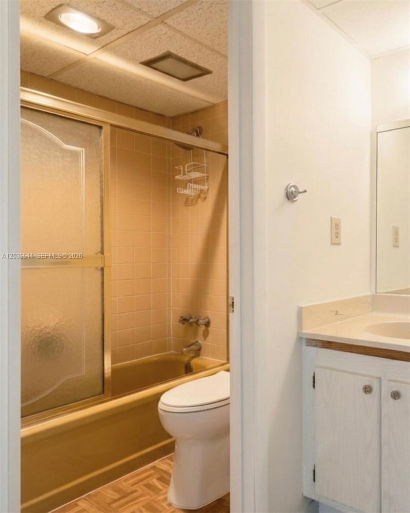 7887 Golf Cir Dr, Unit 203, Margate, FL 33063 Photo