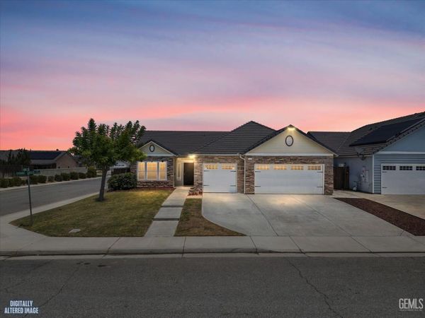 13320 Evening Breeze Avenue, Bakersfield, CA 93314