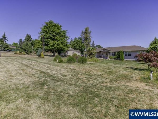 3487 Orchard Heights Rd NW, Salem, OR 97304