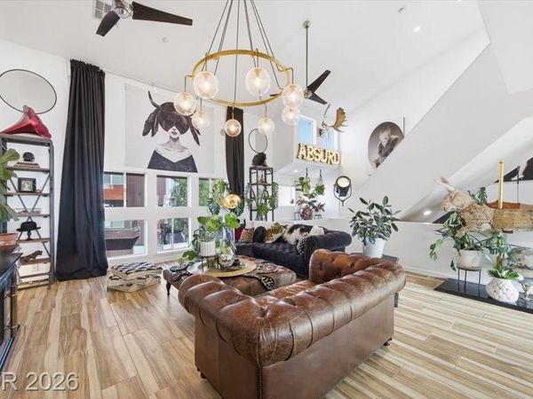 219 Tower Street, Las Vegas, NV 89101