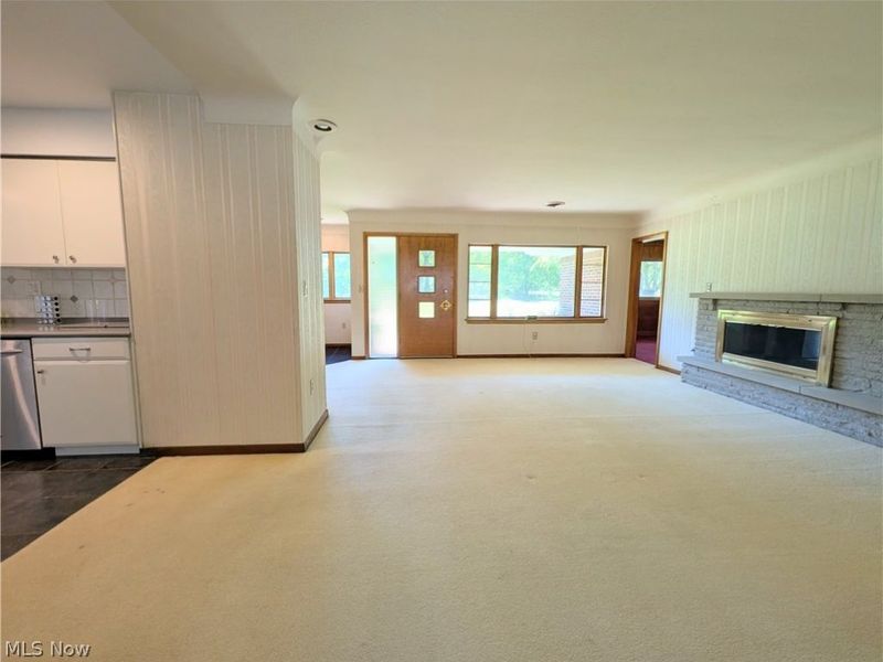 6986 Big Creek Parkway, Middleburg Heights, OH 44130 Photo 19
