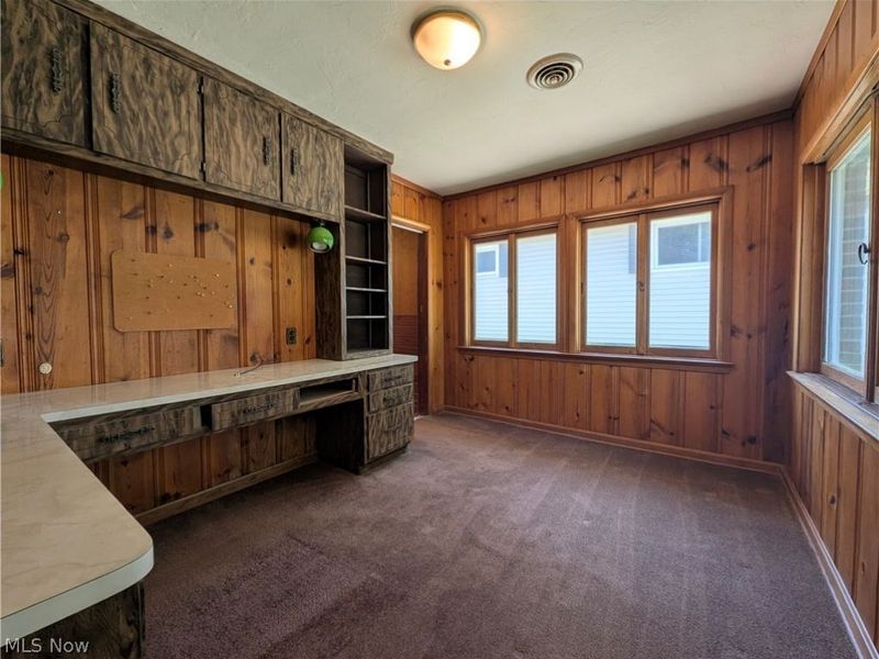 6986 Big Creek Parkway, Middleburg Heights, OH 44130 Photo 30
