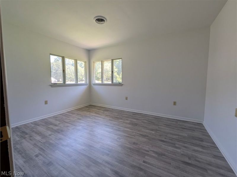 6986 Big Creek Parkway, Middleburg Heights, OH 44130 Photo 38