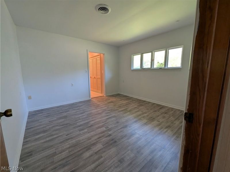 6986 Big Creek Parkway, Middleburg Heights, OH 44130 Photo 40