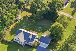 442 Sun Valley Lane photo 4