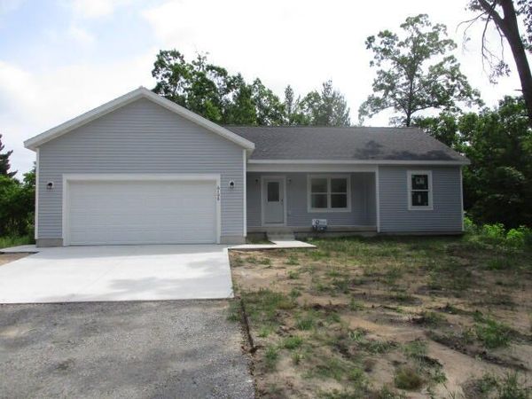 6108 Automobile Road, Twin Lake, MI 49457