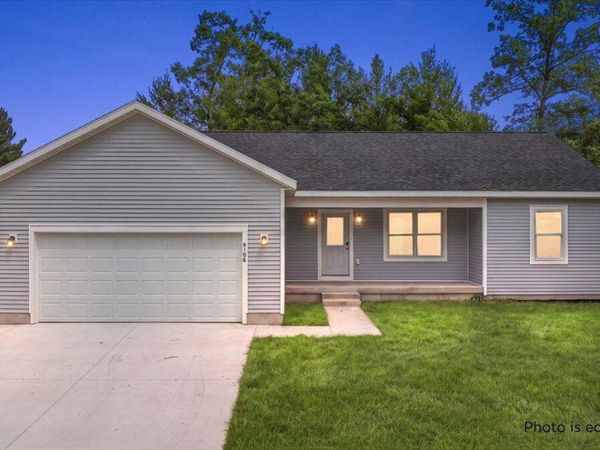 6108 Automobile Road, Twin Lake, MI 49457