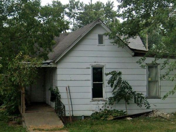 409 Chestnut Street, Tarkio, MO 64491