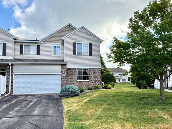 5886 Camellia Court NW, Rochester, MN 55901
