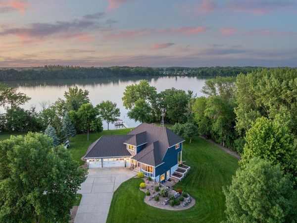 16 Lake Shore Drive , Sherburn, MN 56171