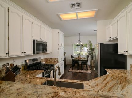 1313 Kerslake Cir, Folsom, CA 95630 Photo