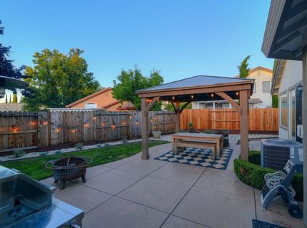 1313 Kerslake Cir, Folsom, CA 95630 Photo