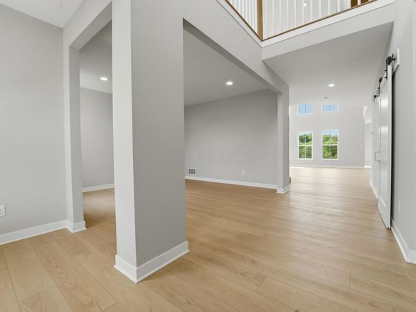 7229 Larkleaf Drive, Plain City, OH 43064
