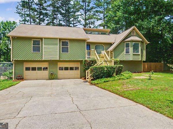 2075 Arrowhead Trail, Marietta, GA 30062