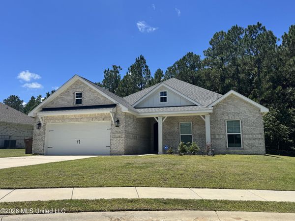 16821 W Landon Green Circle, Gulfport, MS 39503