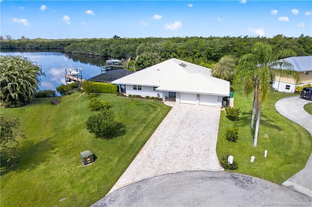 1007 SE Kitching Cove Lane, Port Saint Lucie, FL 34952 Photo