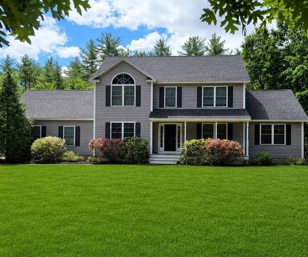 130 West Ridge Circle, Hopkinton, NH 03229 Main Photo