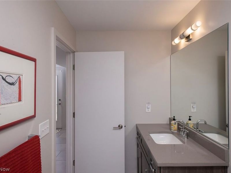 2315 Scranton Rd , Cleveland, OH 44113 Photo 42