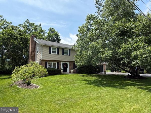 1006 KAY STREET , BOALSBURG, PA 16827