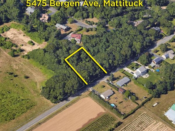 5475 Bergen Avenue , Mattituck, NY 11952