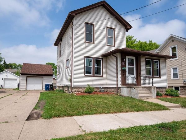 318 HUDSON AVENUE, Oshkosh, WI 54900