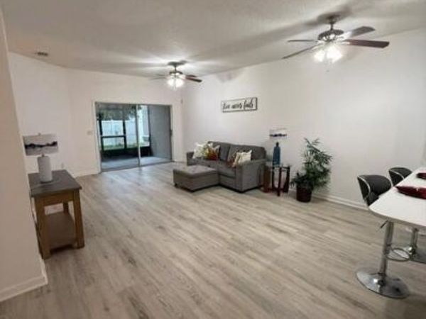 12301 KERNAN FOREST Boulevard, Unit 1005, Jacksonville, FL 32225