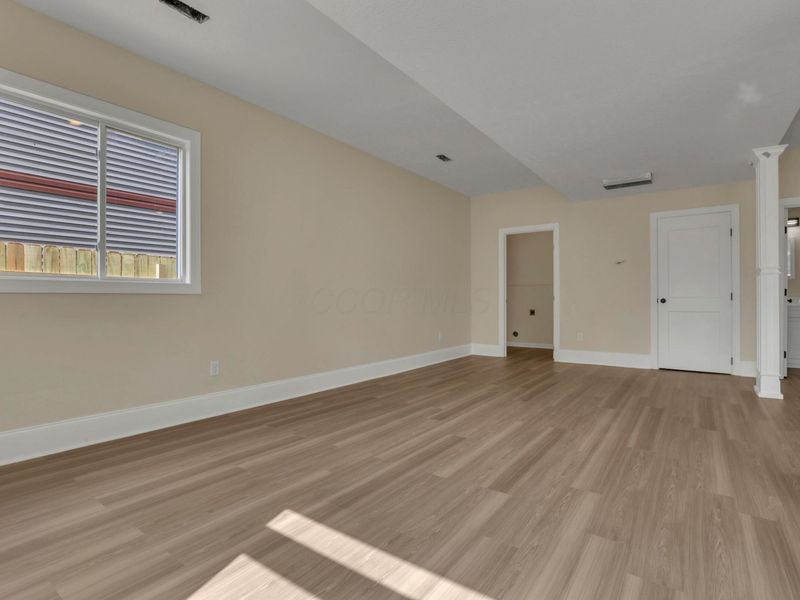 1519 Delbert Road, Columbus, OH 43219 Photo 10