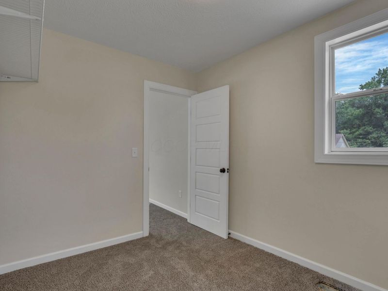 1519 Delbert Road, Columbus, OH 43219 Photo 24