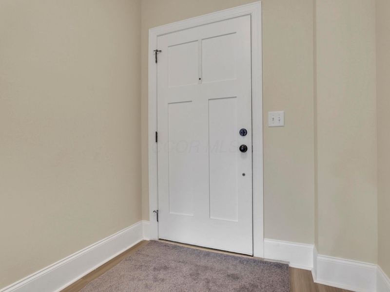 1519 Delbert Road, Columbus, OH 43219 Photo 7