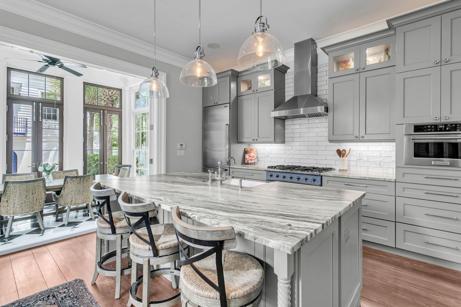 126 Ionsborough Street Photo 12