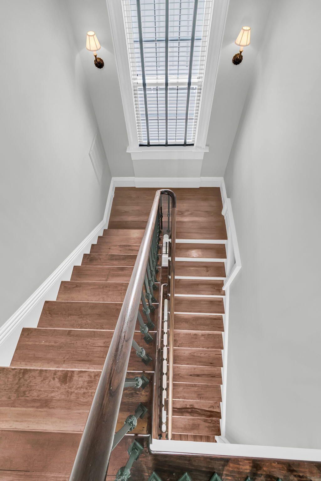 126 Ionsborough Street Photo 38