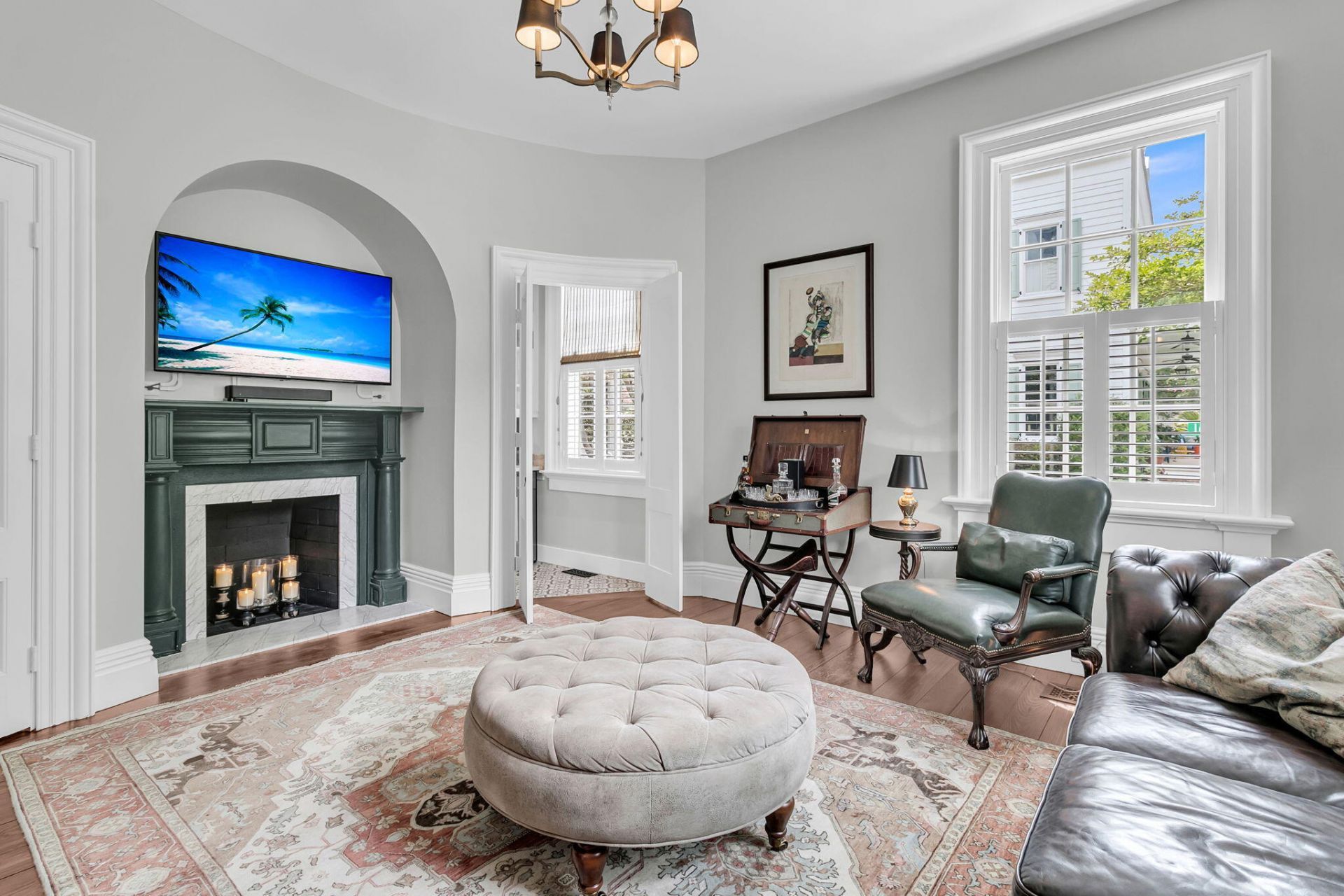 126 Ionsborough Street Photo 8