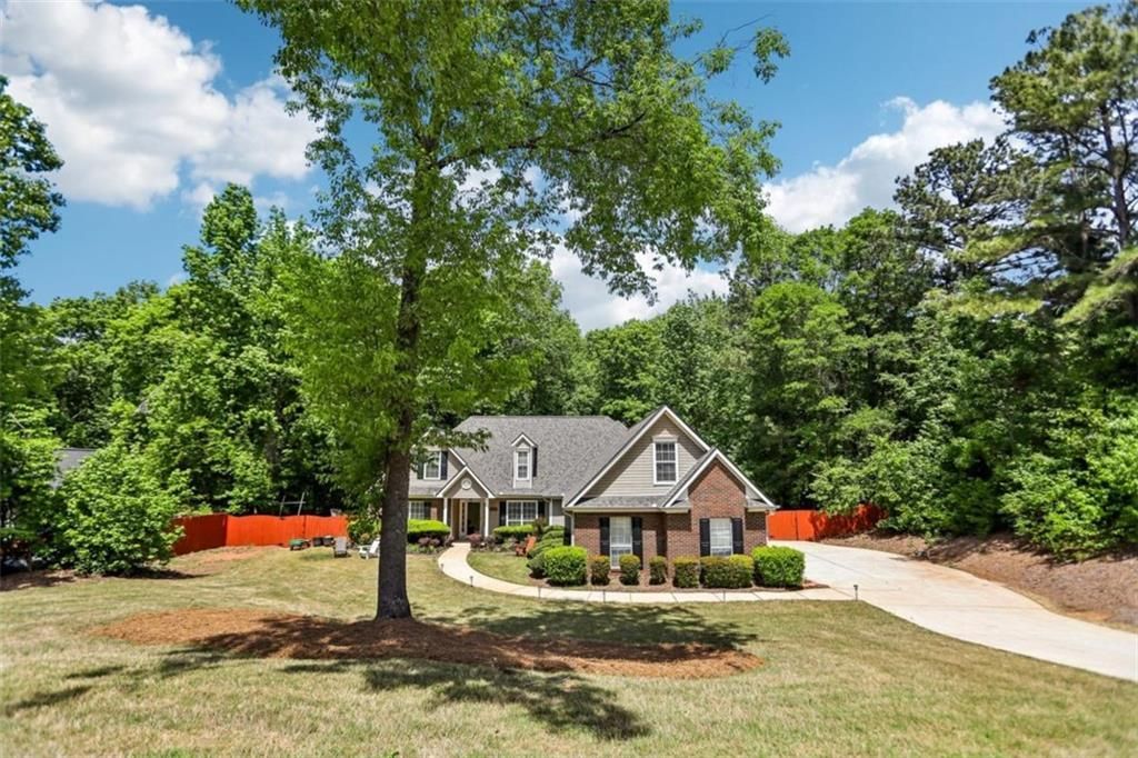 105 Stratford Circle, Stockbridge, GA 30281 Main Photo
