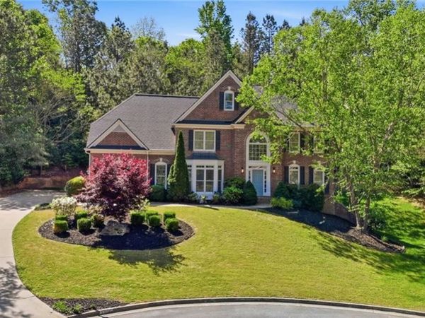 303 River Laurel Way N, Woodstock, GA 30188