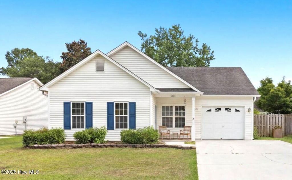 8594 Orchard Loop Road Ne, Leland, NC 28451 Main Photo