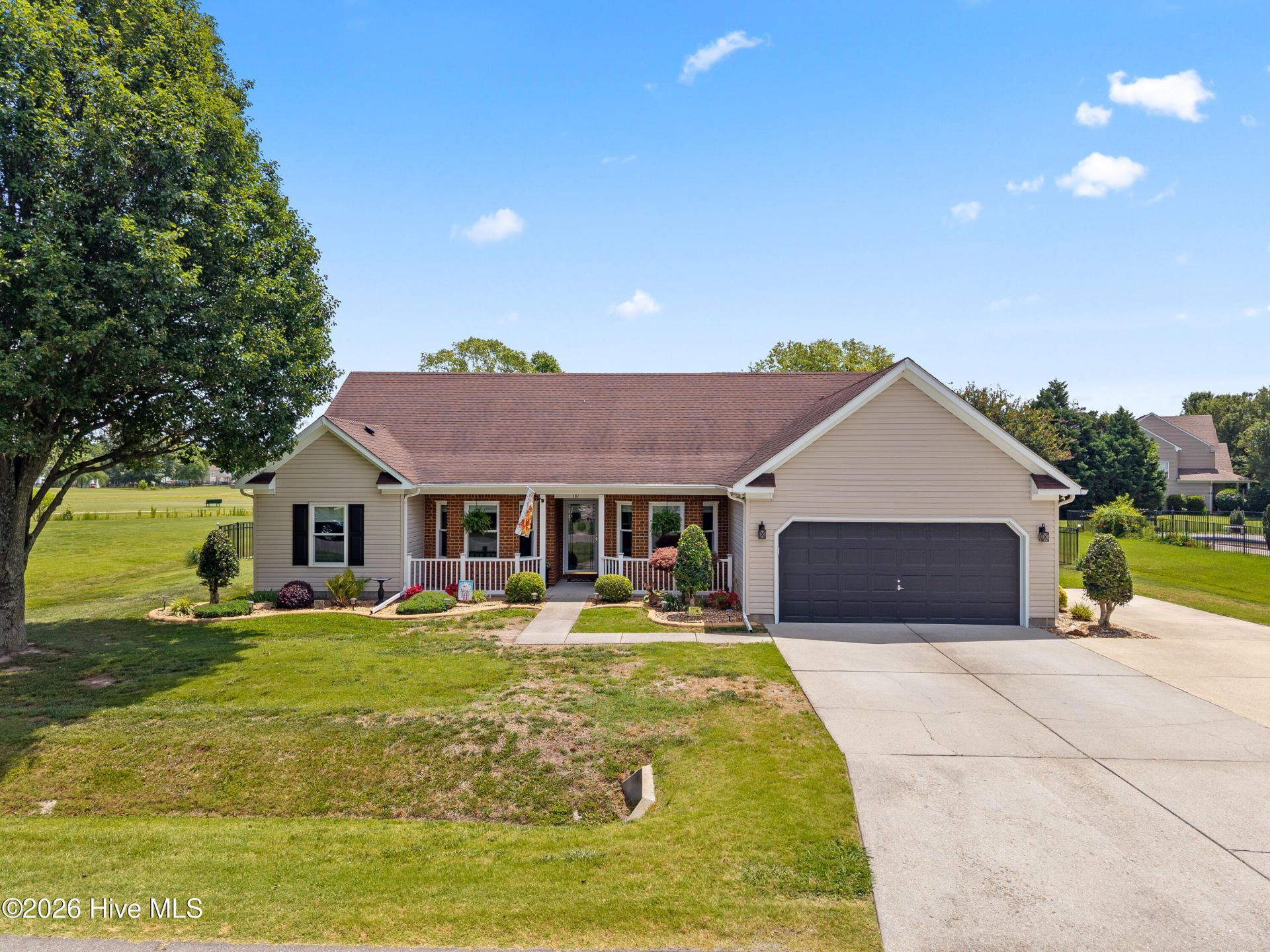 181 Green View Road, Moyock, NC 27958 Main Photo