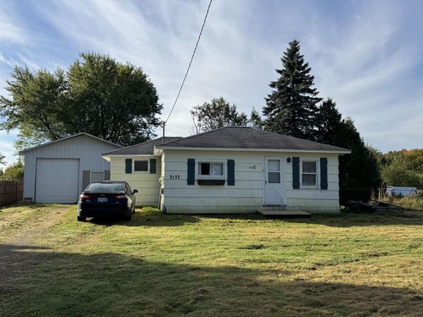 3137 W 10 Mile Road, Dafter, MI 49724