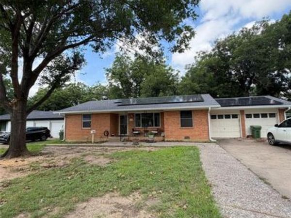 3615 Charles Street , North Richland Hills, TX 76180