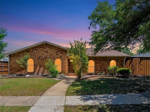 5009 Middleton Circle, The Colony, TX 75056