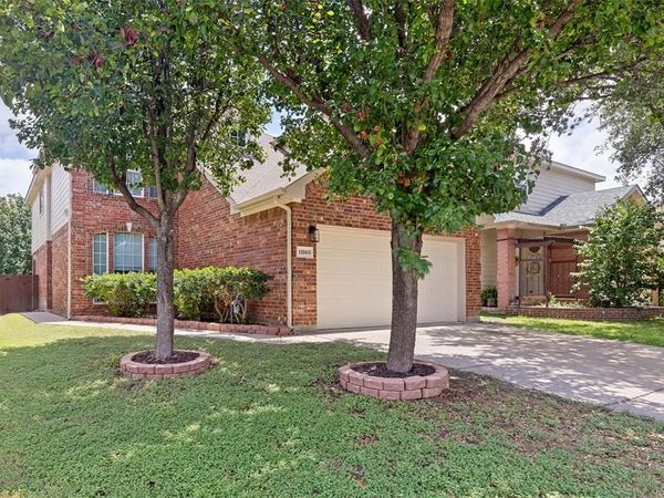 11860 Porcupine Drive, Fort Worth, TX 76244
